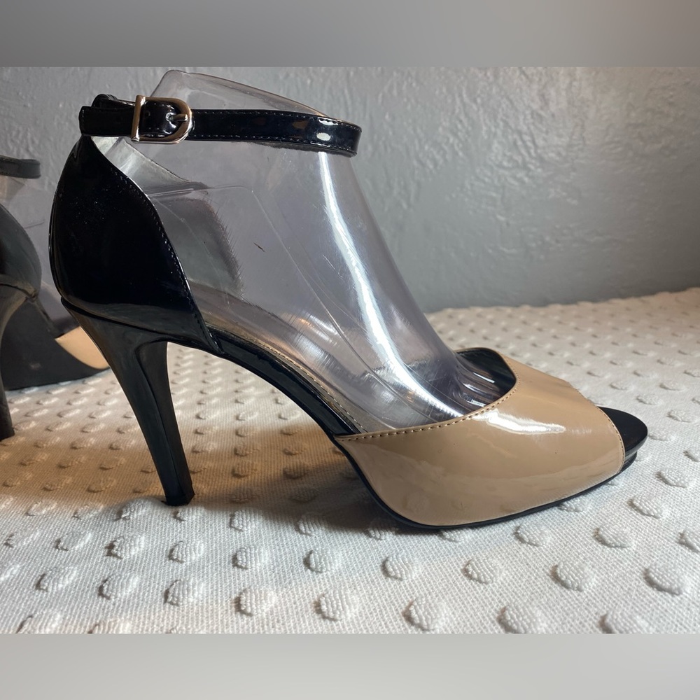 STYLE & COMPANY Nude and Black Peep-Toe Heel